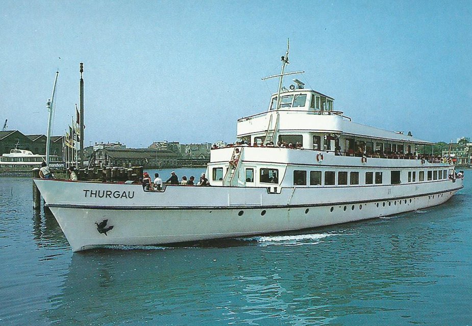 MS Thurgau verl�sst Ende der 70er Jahre den Hafen von Romanshorn